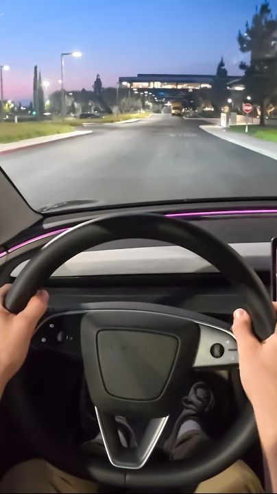 2026 Tesla Model 3 - ТЕСТ ДРАЙВ ОТ ПЕРВОГО ЛИЦА смотреть онлайн