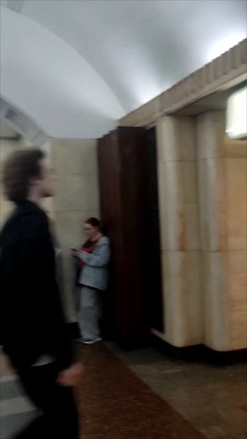 СТАНЦИЯ МЕТРО БАУМАНСКАЯ. Москва...