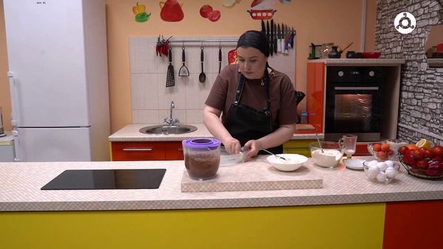 Утреннее меню. Готовим шоколадный пирог "подушки".