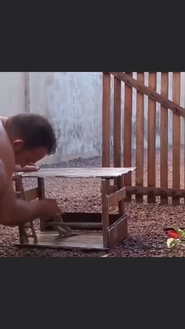 поёт от радости)) смотреть онлайн
