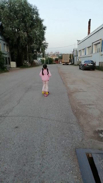Катаюсь на самокате. 🛴