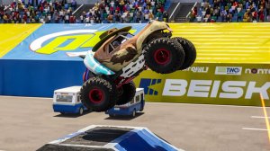 Монстр Траки. Трюки. Шоу мощной Машины Monster Truck Championship
