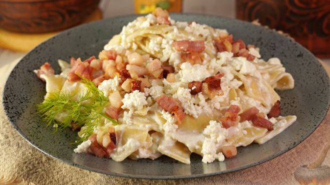 ЛАПША С ТВОРОГОМ И БЕКОНОМ