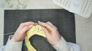Прибавка вправо изнаночной петли- песочник