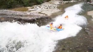 🛶Пещерный рафтинг для всей семьи в провинции Хубэй