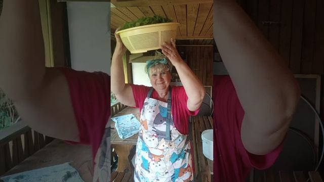 Скоро 70 а я всё летаю в облаках 💃👏👍👀😸 смотреть онлайн