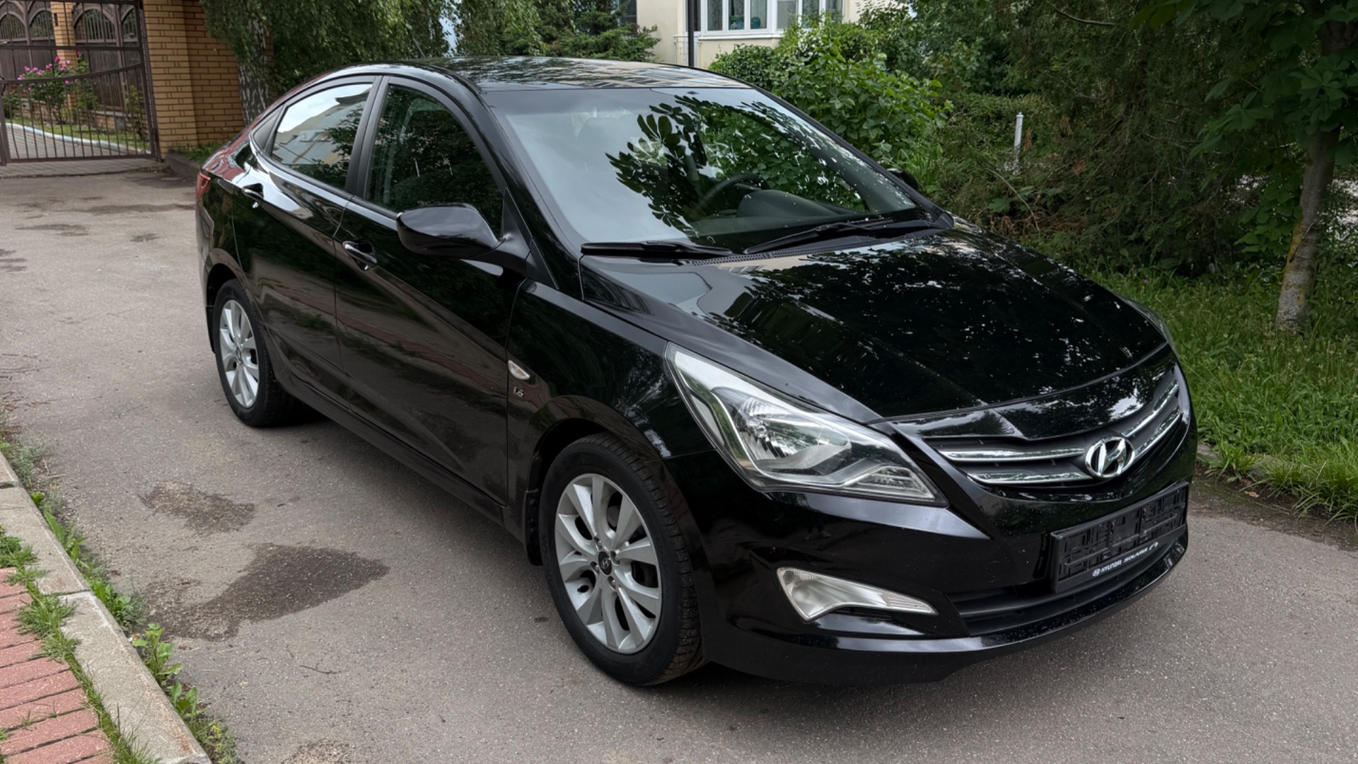Hyundai Solaris 2014г, 127 000км, в комплектации Premium