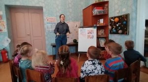 ЛОГОПЕДИЧЕСКОЕ ЗАНЯТИЕ. Тема: ОДЕЖДА