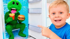 Оливер и Голодное Растение! 🌱 Оно Хотело Его Съесть?!