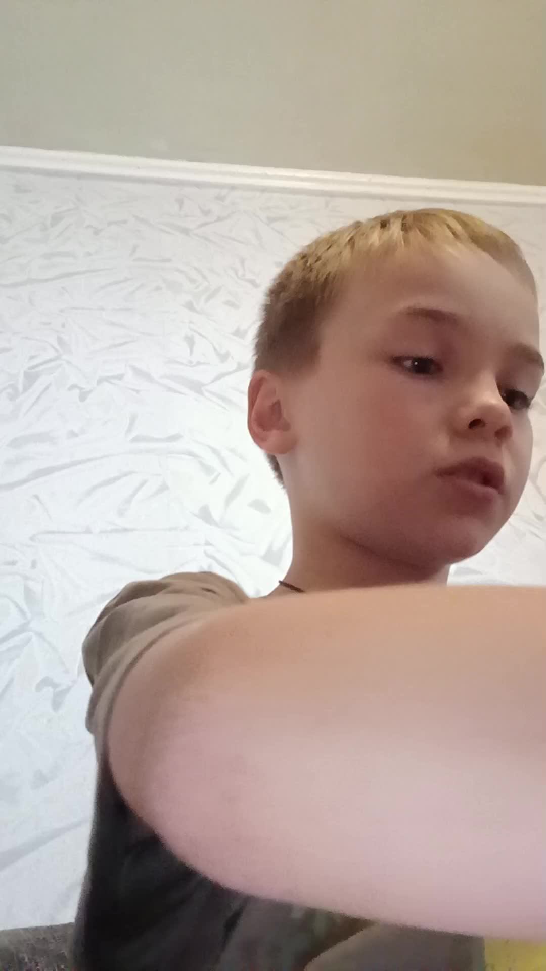 ллл смотреть онлайн