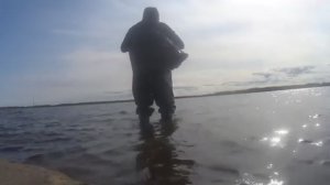 ИДУЩИЙ ПО ВОДЕ! ПО́Д ЗАБОРОМ И НЕ ТОЛЬКО ПОЛНЫЕ ЛОВУШКИ РЫБЫ.
