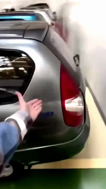 Полноприводная Лада Приора на выставке