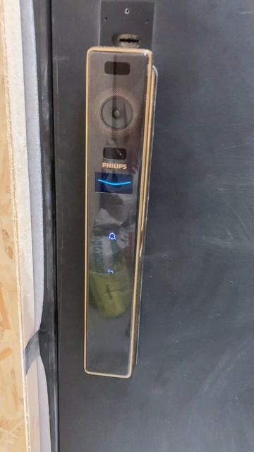 УСТАНОВКА УМНОГО ЗАМКА PHILIPS DDL 902 MFVP