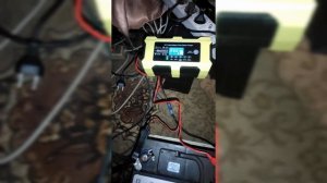 Оснащение Back UPS 650 автомобильным аккумулятором