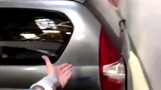 Полноприводная Лада Приора на выставке