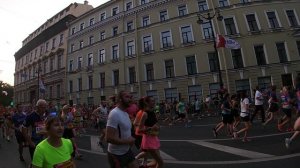 Марафон «Белые ночи» 2024. Старт кластера F на дистанции 10 км