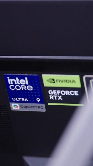 🎮 Играть, стримить и следить за картой одновременно? С ROG Zephyrus Duo (2026) легко!