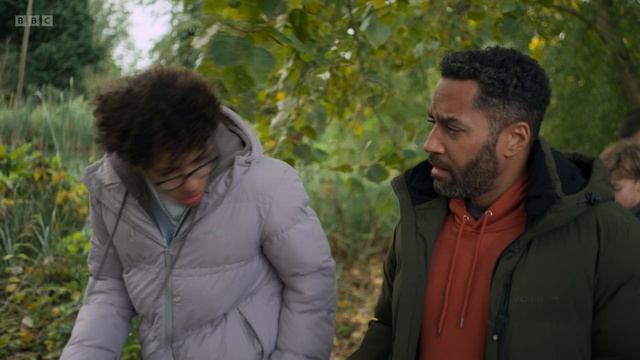 Амандаленд 1 сезон 5 серия «Поход» (сериал, 2025)