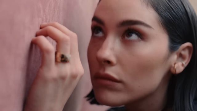 COCO CRUSH. Some encounters you wear forever – CHANEL Fine Jewelry