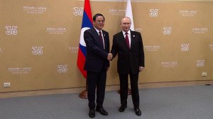 Владимир Путин на полях саммита Россия - АСЕАН провел шесть двусторонних встреч.