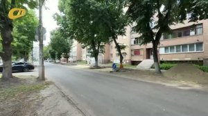 В ЖЕЛЕЗНОГОРСКЕ ПО УЛИЦЕ ГАЙДАРА ПРИСТУПИЛИ К ПОДГОТОВКЕ МЕСТА ПОД БУДУЩУЮ ПАРКОВКУ