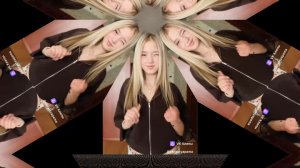 Красивая девушка