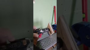 Штробим гипсокартон бюджетно, без пыли и быстро