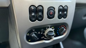 Renault Logan 2011 года