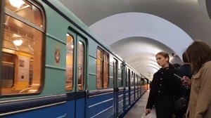 Мегаэксклюзив! 🟥Перегонка «Ретросостава» с грузовым №3799 и с вагоном 81-540.9 №10301 на ремонт🟦🚇