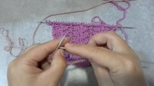 Узор спицами. Вертикальные ажурные полоски номер 2
