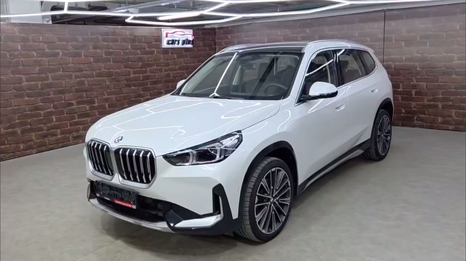 BMW X1 (25 Li) 2025 года выпуска