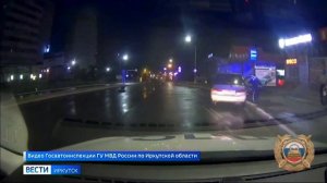 В Усть-Илимске инспектору ДПС пришлось на ходу доставать из машины нетрезвого водителя