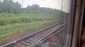 А поезд чух чух чух огни мерцали.