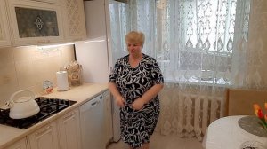 1000003845.mp4.      добрый день давайте  немножко по танцуем