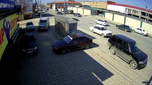 Уличная камера RVi-IPC42Z12 (5.1-61.2 мм)
