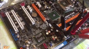 Короткое замыкание Asus motherBoard 12 вольт
