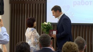 С праздником, герои в белых халатах!