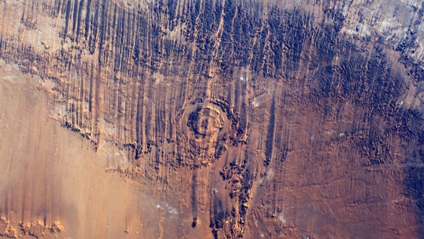 Lost Desert -  Aalam Waahid