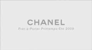 Показ женской коллекци Chanel весна-лето 2009