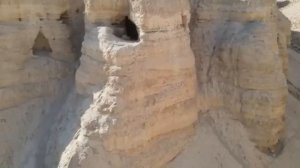 Что испугало и заставило народы скрыться под Землю в прошлом .