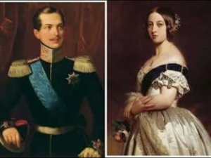 189 лет назад- На британский престол взошла королева Виктория