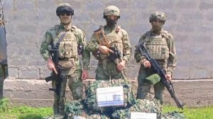 «Паучки»  из Кировского округа  Ставрополья сплели для бойцов СВО  маскировочные  сети