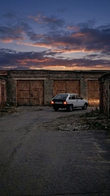 Гаражи.