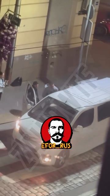 Отбили пацана во Львове! смотреть онлайн