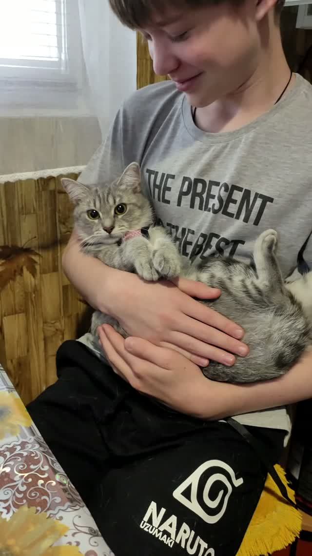 Мисти на руках у Семёна