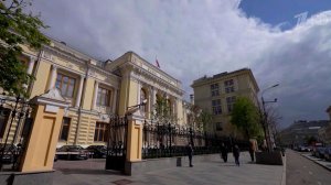 Центробанк сегодня снизил ключевую ставку на четверть процента.