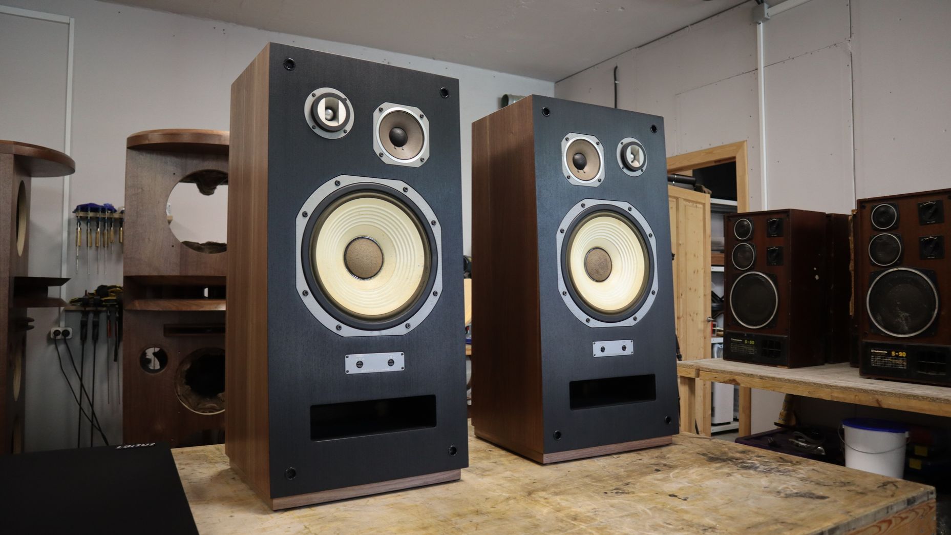 TRIO LS-707 реставрация акустических систем. смотреть онлайн