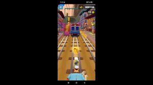 играю в subway surfers
