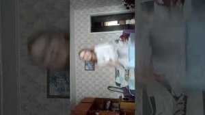 танцующий котик