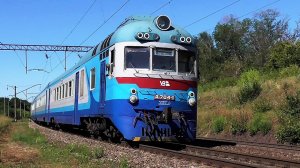 Дизель-поезд Д1-704 выполняет рейс Христиновка - Черкассы